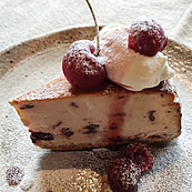 季節のスイーツ・アメリカンチェリーチーズケーキ
