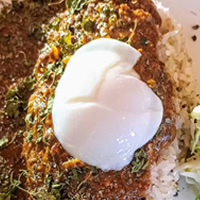 カリーのトッピング・温泉たまご